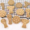 Decupatoare din plastic, Fotbal