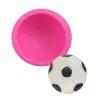 Mulaj din silicon, Minge de fotbal