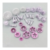 Set cu 33 de decupatoare din plastic