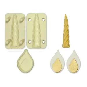 Matrita din plastic, corn si urechi de Unicorn