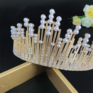 Tiara/ coronita aurie din aliaj cu strasuri si perle - 14.5*7 cm