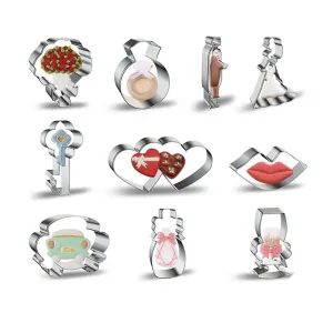 Set de 10 decupatoare metalice, model Indragostiti