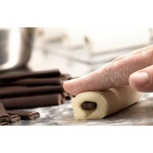 Batoane Ciocolata Neagra Termostabila 44%, 1.6 kg, Callebaut