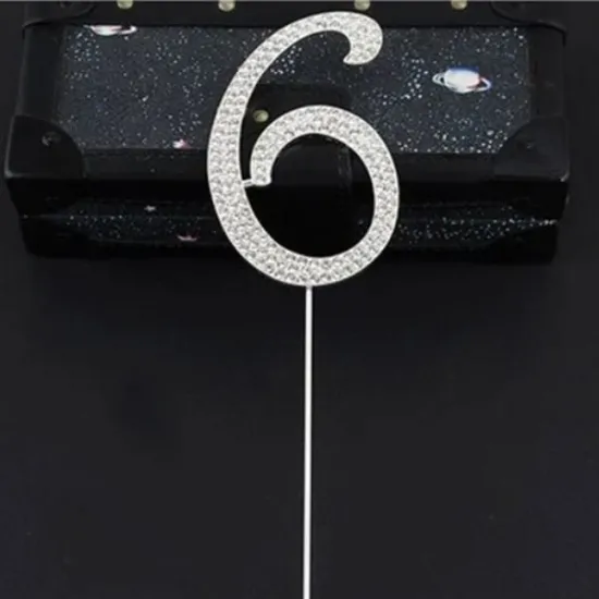 "6" Toper argintiu cu strasuri