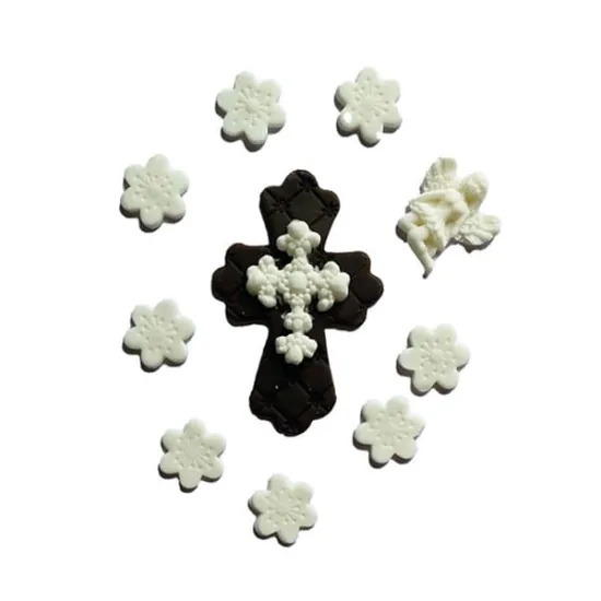 Decoratiuni din pasta de zahar | Cruce, inger si flori albe
