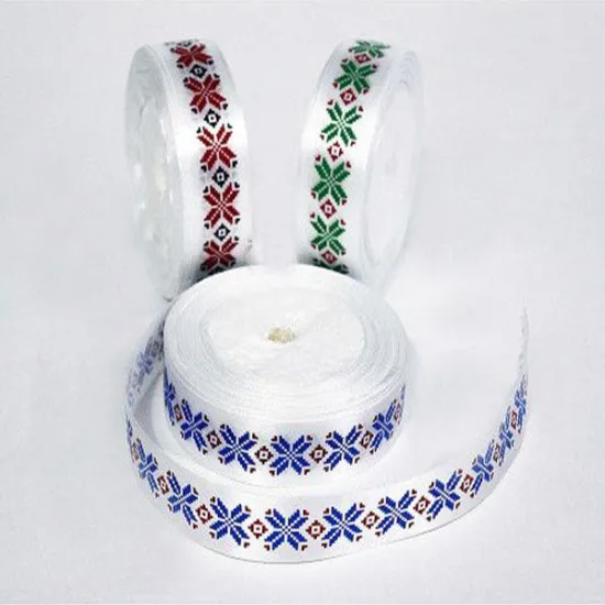 Panglica satin Traditional Romanesc 2.5 cm / 20 m, rosie