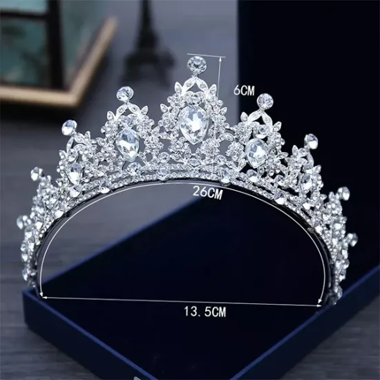 Tiara / coronita argintie din aliaj cu strasuri albe 14.5*5.5cm