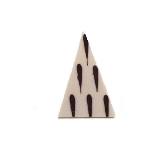 Decoratiuni din ciocolata alba, triunghi cu picaturi, 384 buc Gusto