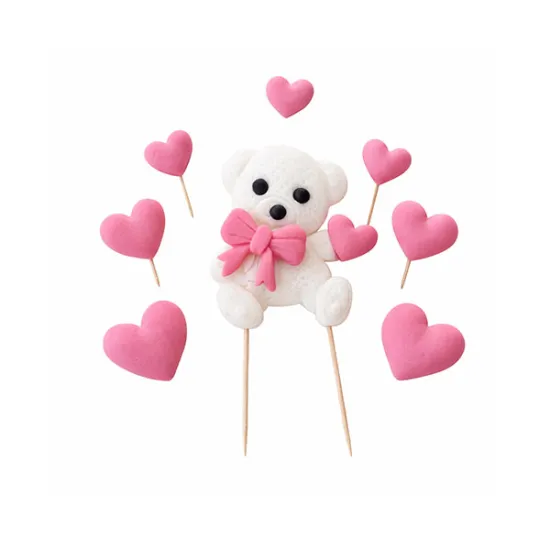 Decoratiuni din zahar – Ursulet cu inimi roz