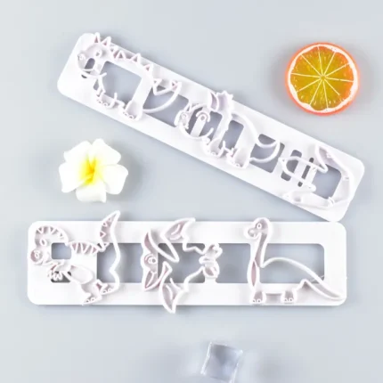 Decupatoare din plastic